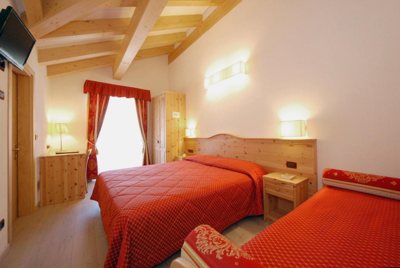Hotel L'Ideale Moena Eksteriør billede